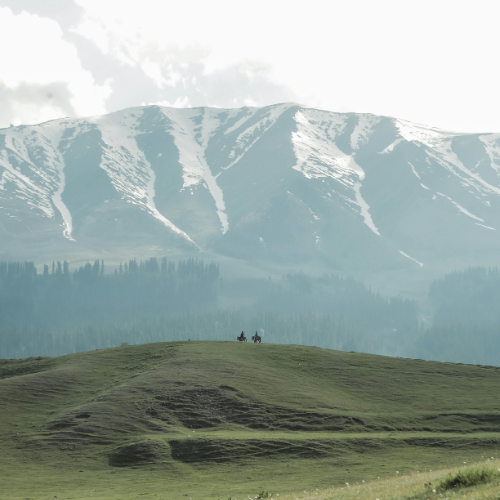 mountains in kashmir